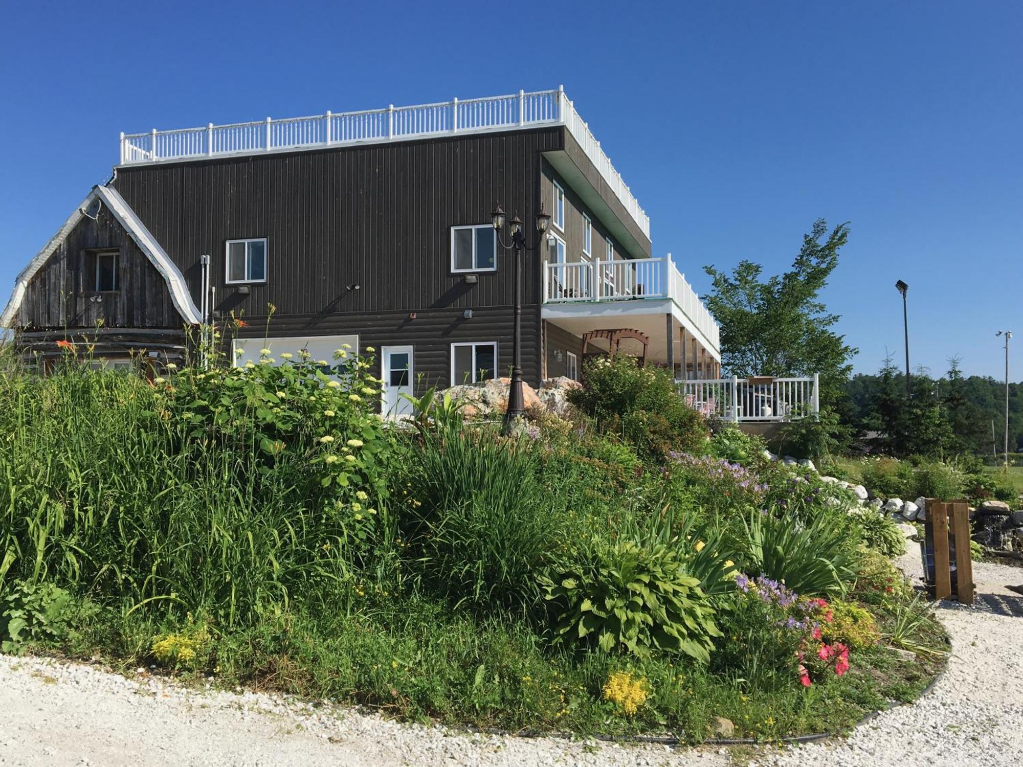 Resort Lac Ste-Marie Lac Sainte-Marie Экстерьер фото